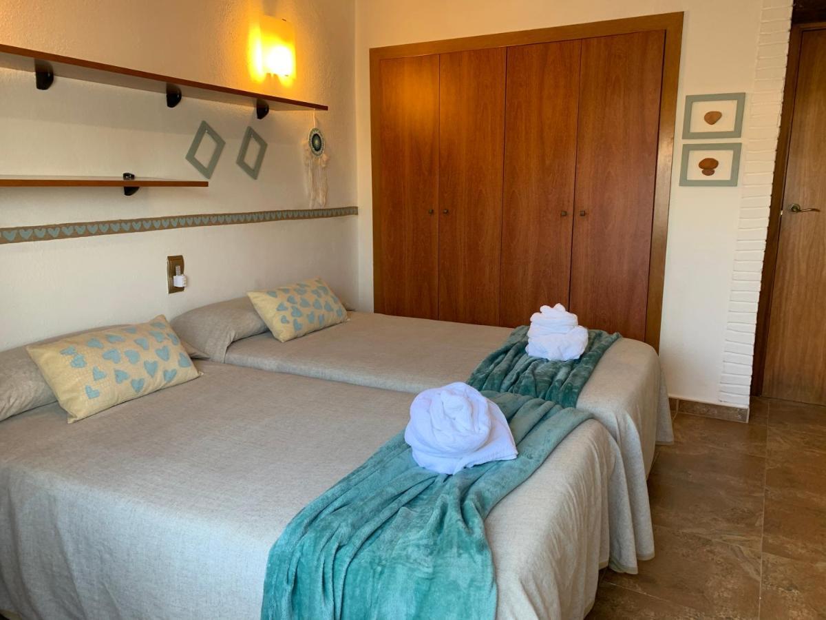 Casa Enric , Con Zona Infantil, Piscina Y Parking Privado Guest House Deltebre Exterior foto