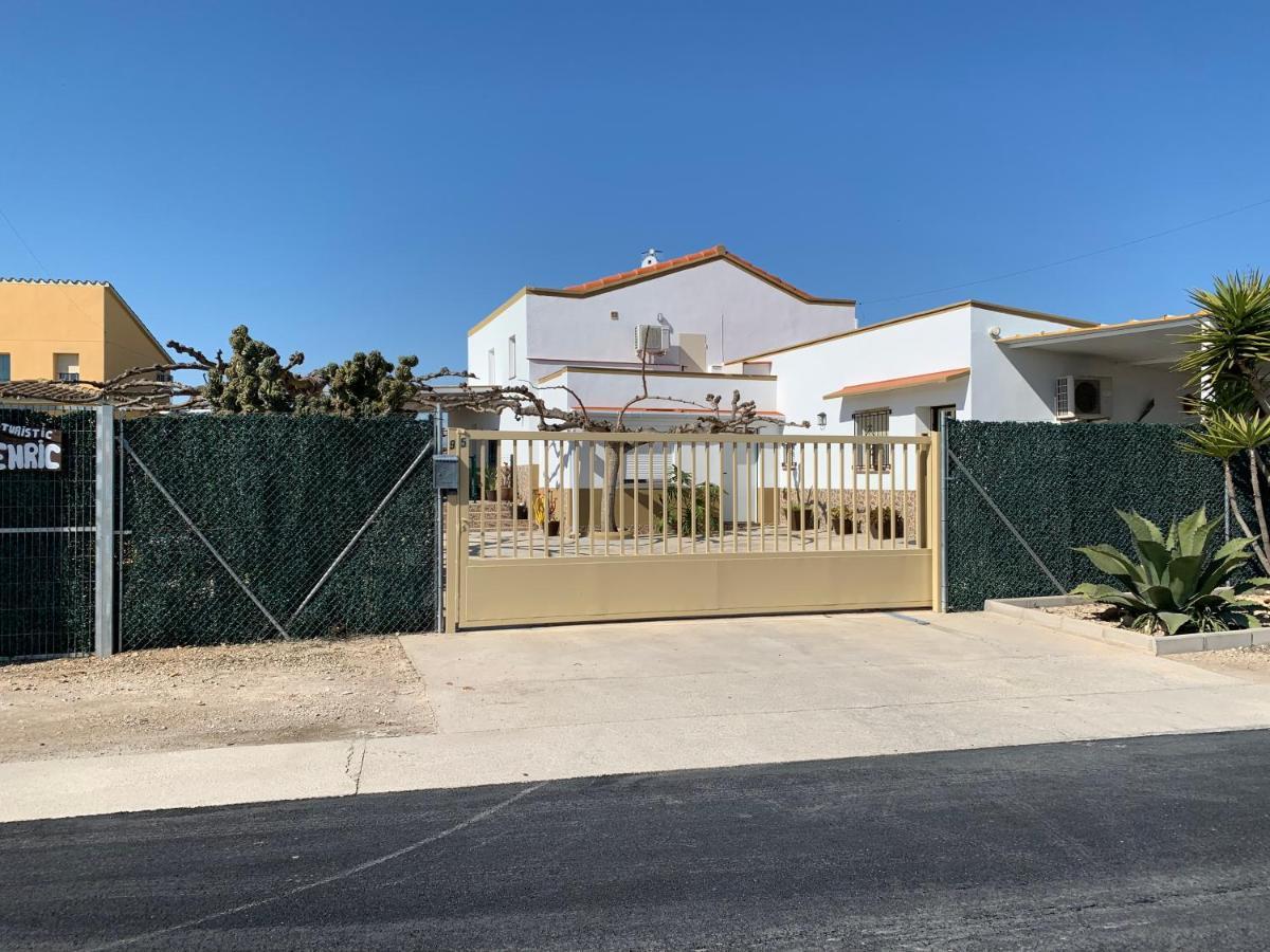 Casa Enric , Con Zona Infantil, Piscina Y Parking Privado Guest House Deltebre Exterior foto