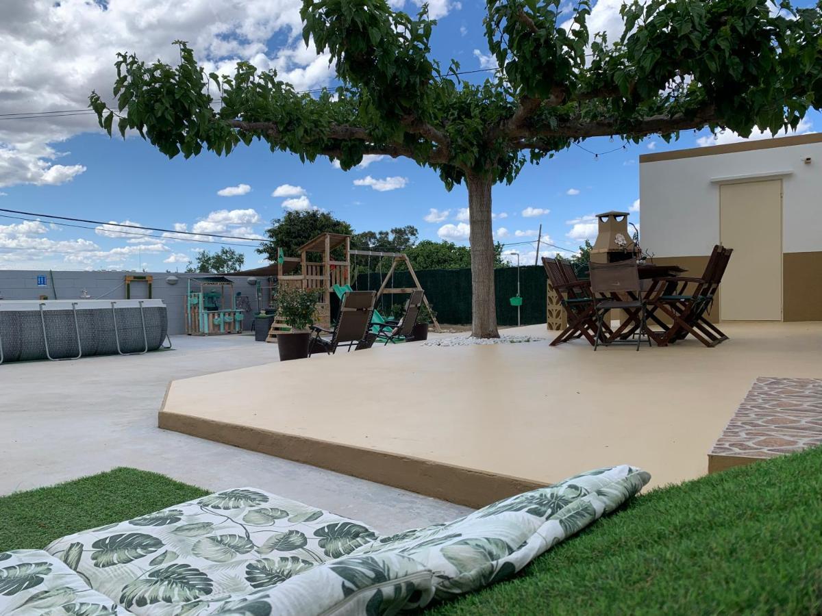 Casa Enric , Con Zona Infantil, Piscina Y Parking Privado Guest House Deltebre Exterior foto