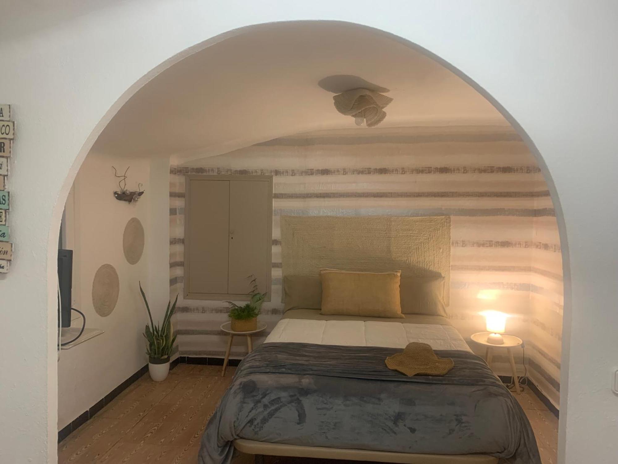 Casa Enric , Con Zona Infantil, Piscina Y Parking Privado Guest House Deltebre Exterior foto